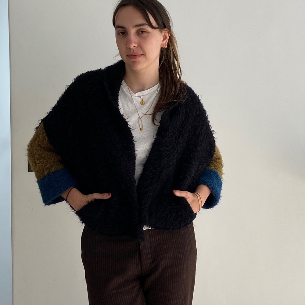 Short cardi!